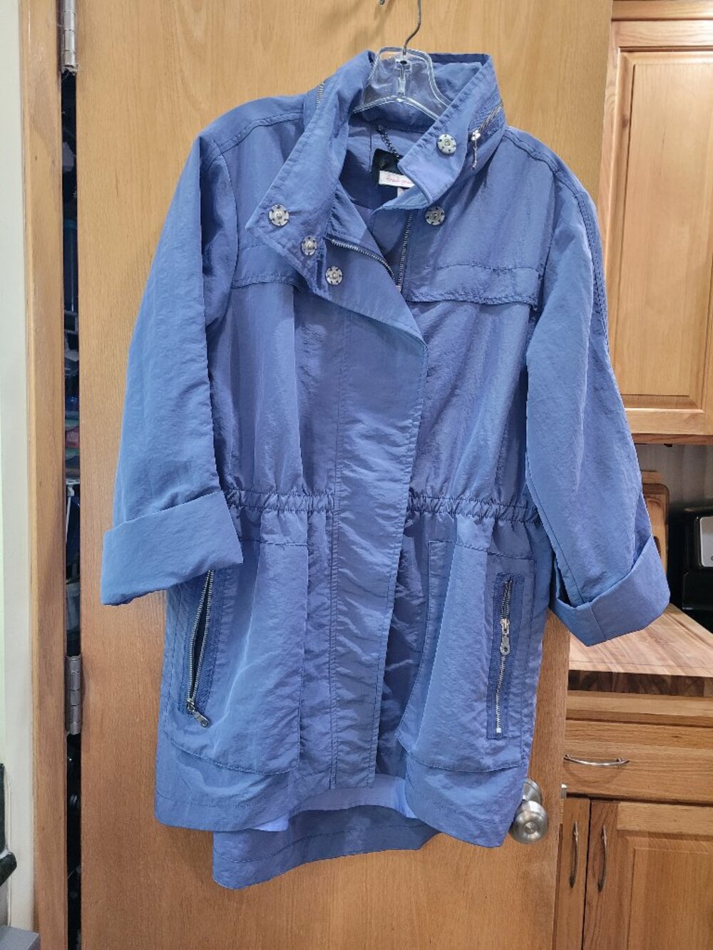 Fresh Produce Periwinkle Nylon Rain Jacket Size Medium EUC
